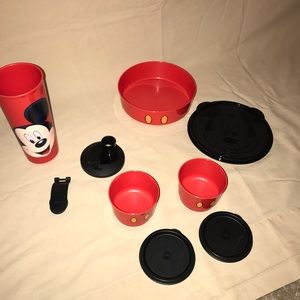 Tupperware Mickey Mouse set
